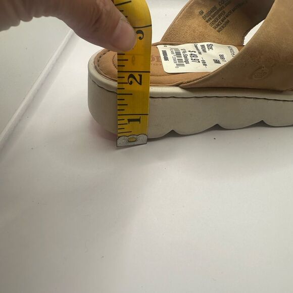 Born Women's Tan Leather Slide Sandals NWT - Picture 8 of 10